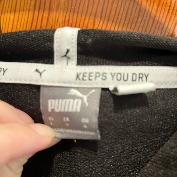 Puma Women's Black Hoodie with White Logo - Picture 4 of 4